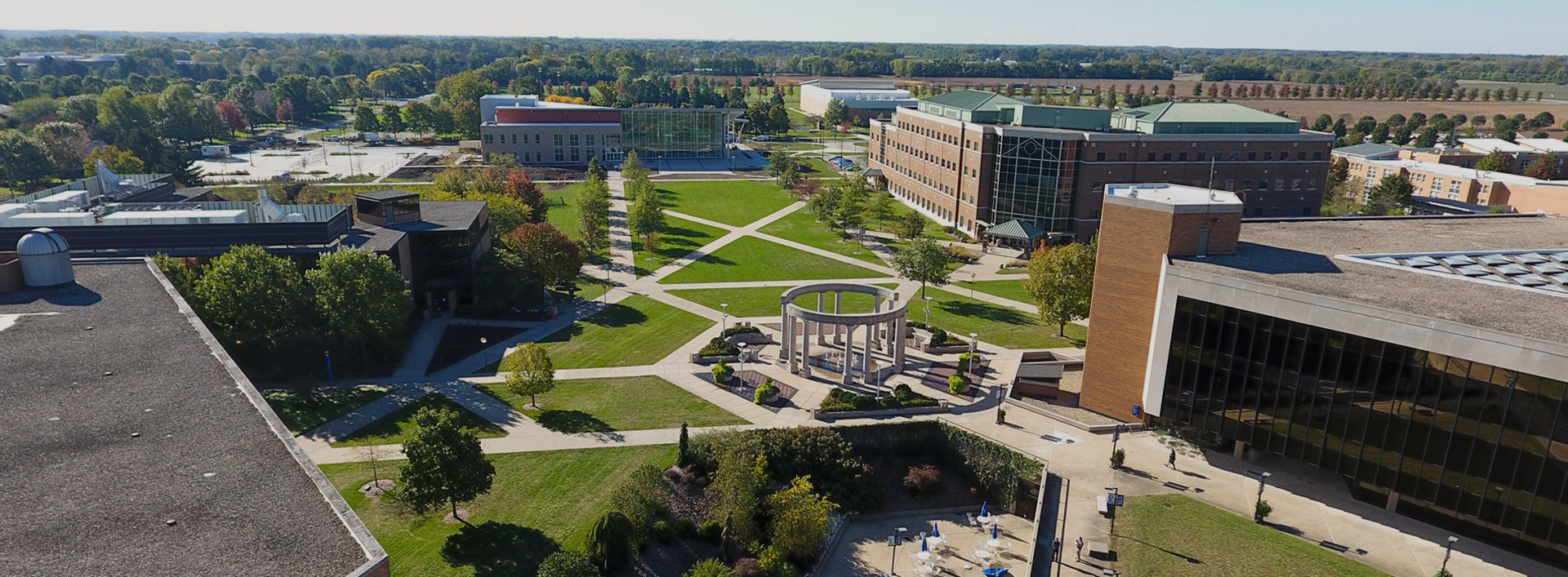 University of Illinois Springfield (UIS)